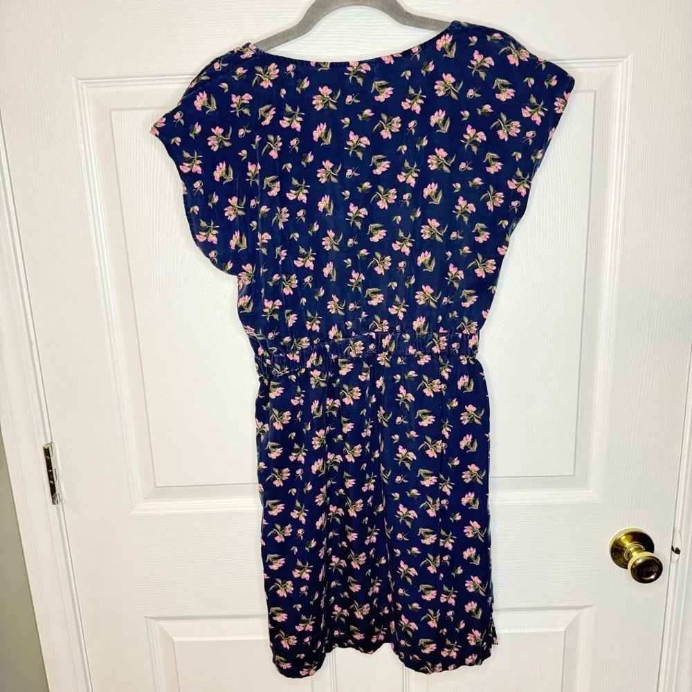 Patagonia W's June Lake Dress Navy with Pink Floral Pattern Size XS GUC - Picture 5 of 8